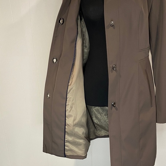 Anne Klein Trench Coat Trenchcoat Side Pockets Toggle Taupe Brown Size Small - Picture 8 of 14